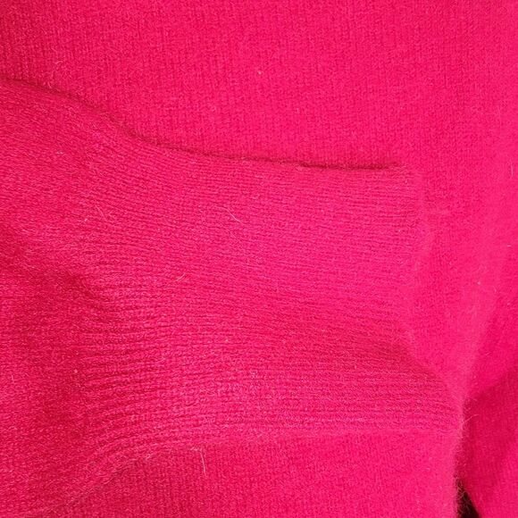 Lord & Taylor 2 Ply Red Cashmere Turtle Neck Sweater Size Large - Picture 4 of 5